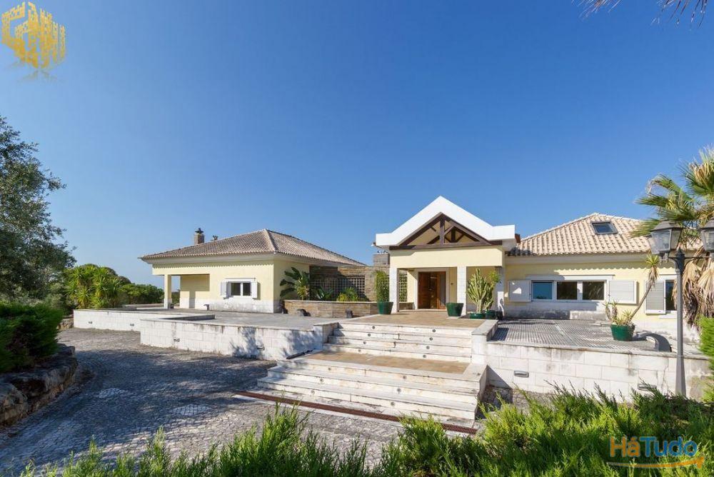 V8 com 5 suites V8 com 5 suites