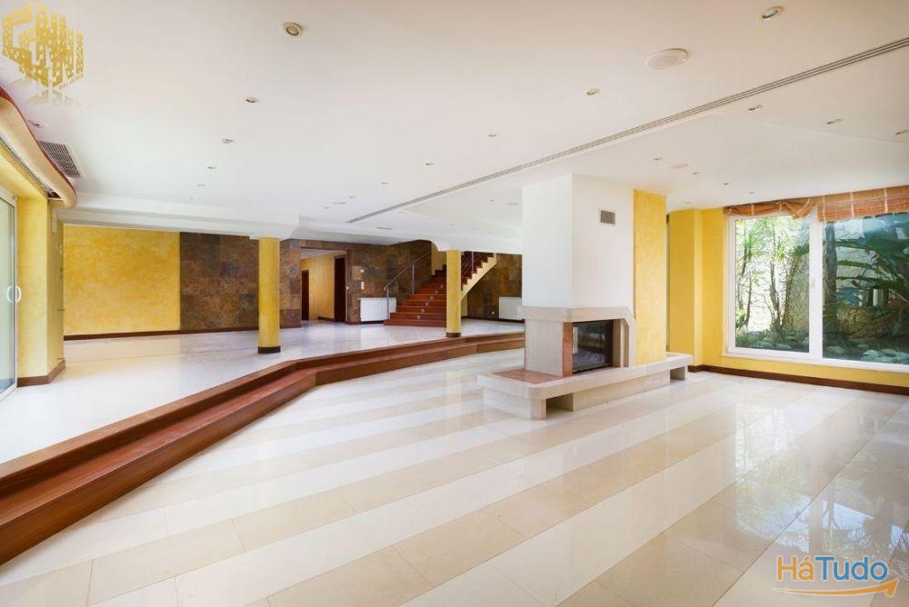 V8 com 5 suites V8 com 5 suites