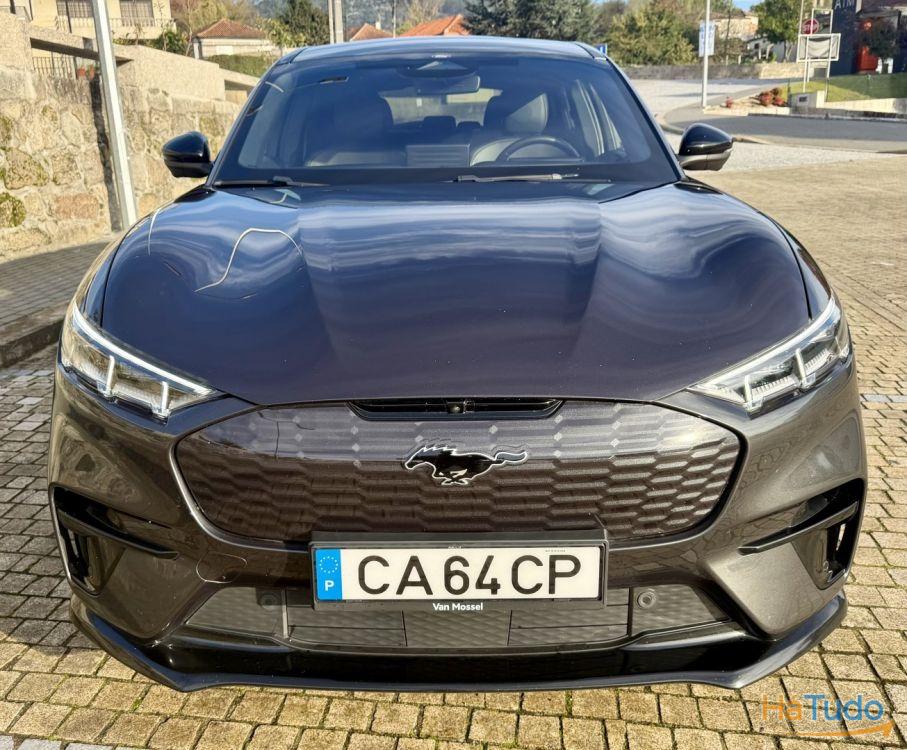 Ford Mustang Mach-E 90.5 kWh GT AWD Ford Mustang Mach-E 90.5 kWh GT AWD