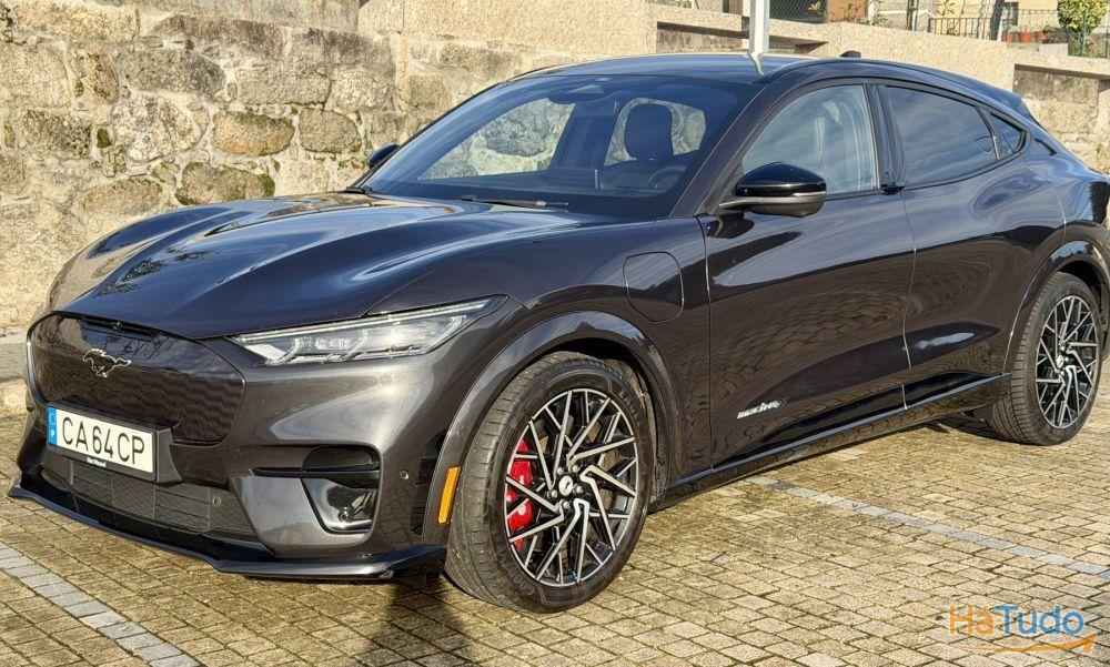 Ford Mustang Mach-E 90.5 kWh GT AWD Ford Mustang Mach-E 90.5 kWh GT AWD