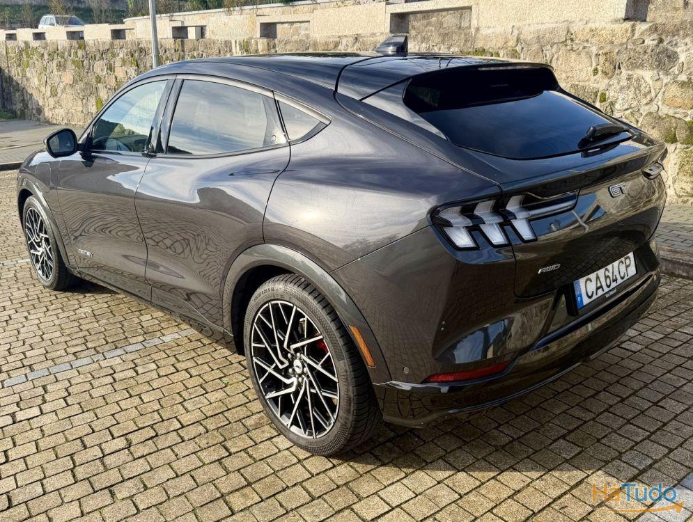 Ford Mustang Mach-E 90.5 kWh GT AWD Ford Mustang Mach-E 90.5 kWh GT AWD