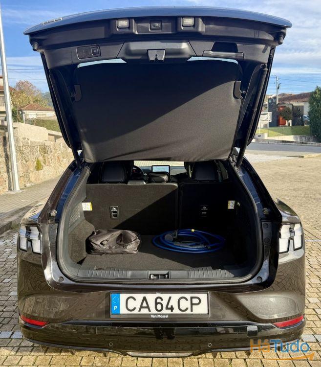 Ford Mustang Mach-E 90.5 kWh GT AWD Ford Mustang Mach-E 90.5 kWh GT AWD