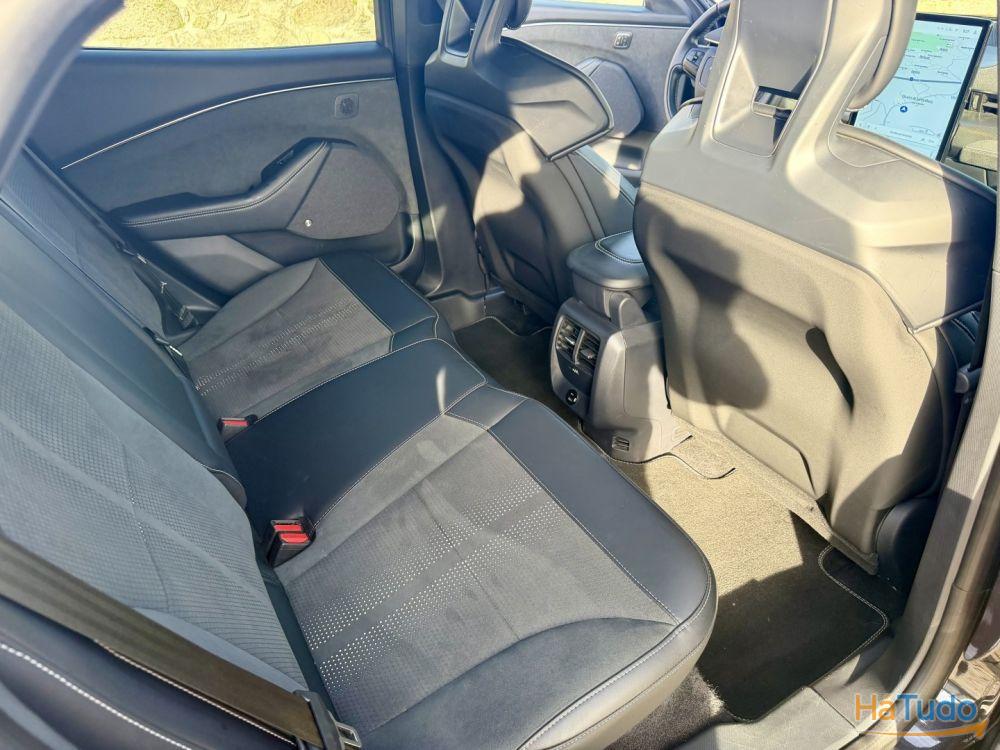 Ford Mustang Mach-E 90.5 kWh GT AWD Ford Mustang Mach-E 90.5 kWh GT AWD