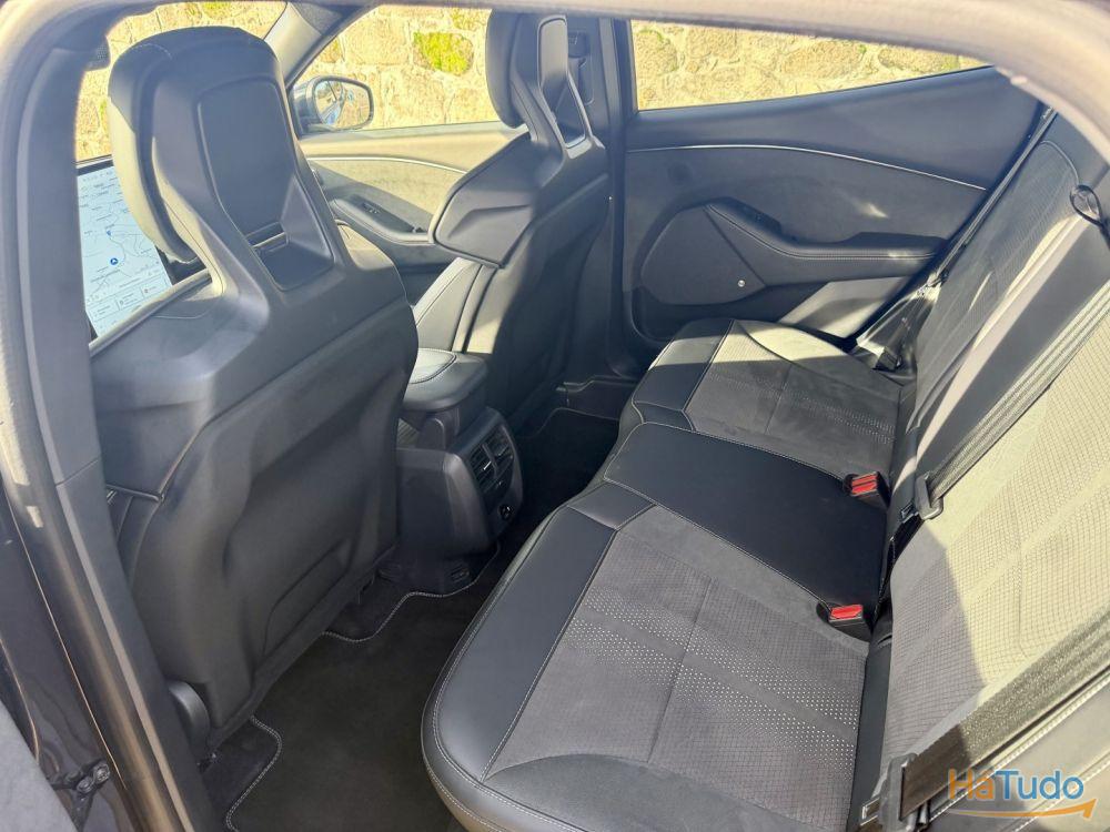 Ford Mustang Mach-E 90.5 kWh GT AWD Ford Mustang Mach-E 90.5 kWh GT AWD