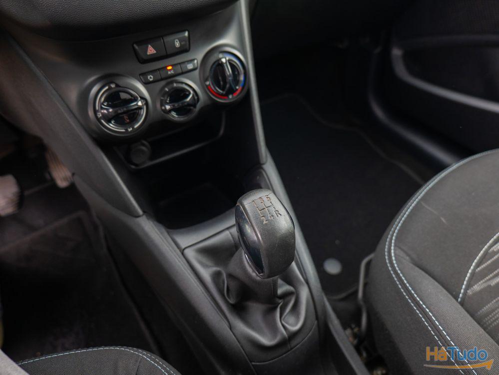 Peugeot 208 1.4 HDi Peugeot 208 1.4 HDi
