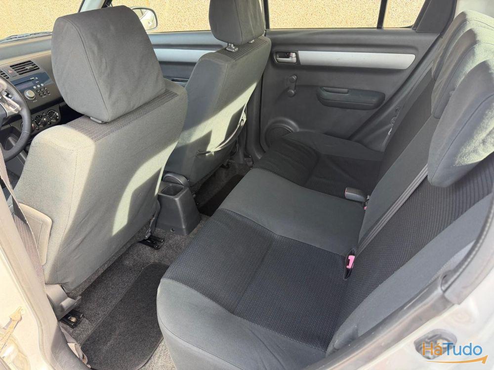 Suzuki Swift 1.3 DDiS GL Suzuki Swift 1.3 DDiS GL