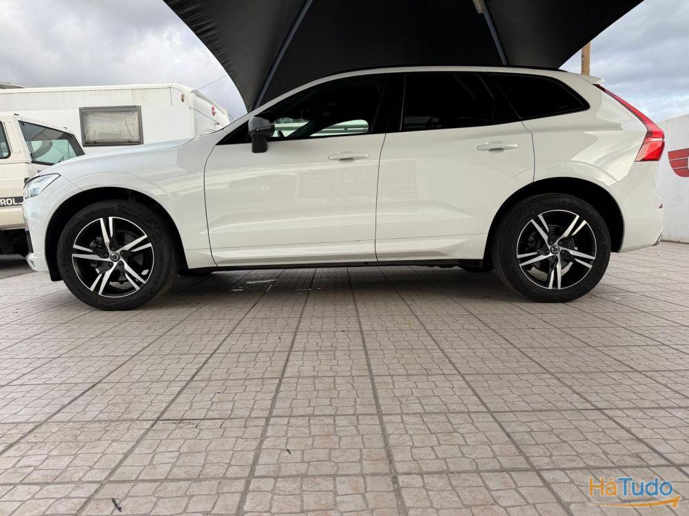 Volvo XC 60 2.0 B4 R-Design Geartronic Volvo XC 60 2.0 B4 R-Design Geartronic