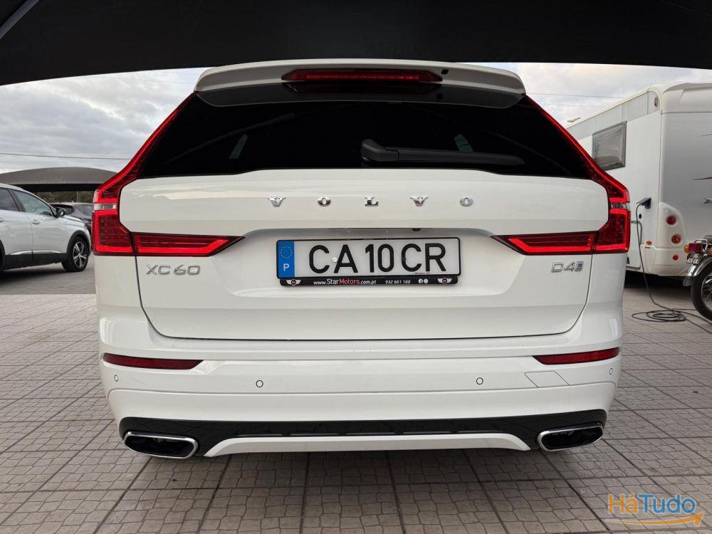 Volvo XC 60 2.0 B4 R-Design Geartronic Volvo XC 60 2.0 B4 R-Design Geartronic