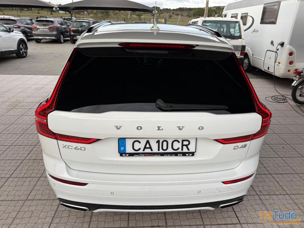 Volvo XC 60 2.0 B4 R-Design Geartronic Volvo XC 60 2.0 B4 R-Design Geartronic