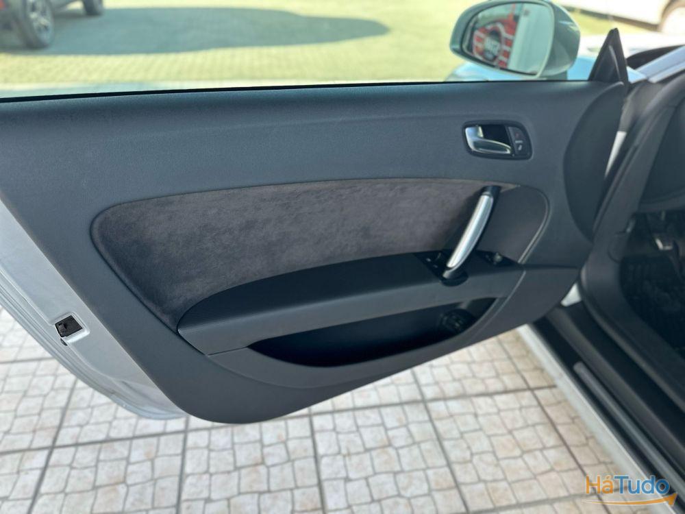 Audi TT Roadster 2.0 TFSi Audi TT Roadster 2.0 TFSi