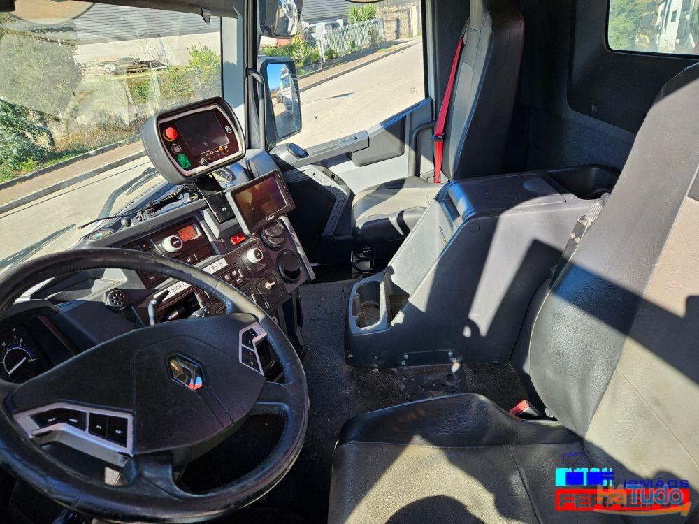 Renault T 380 6x2 grua fassi 165 Renault T 380 6x2 grua fassi 165