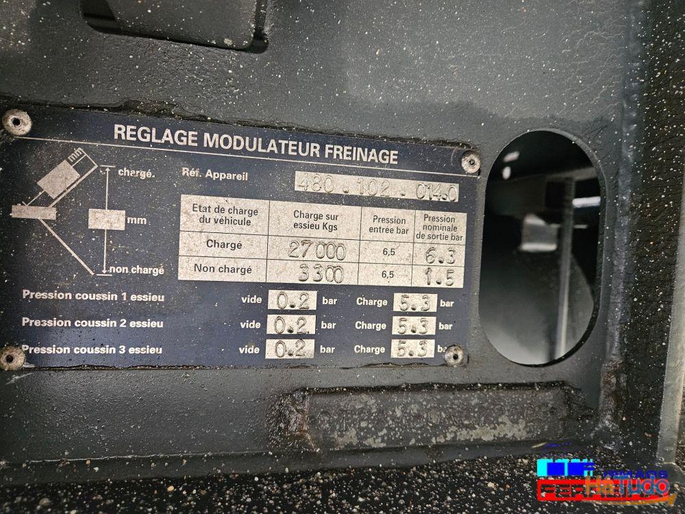 Renault T 480cv 6x2 cortinas Renault T 480cv 6x2 cortinas