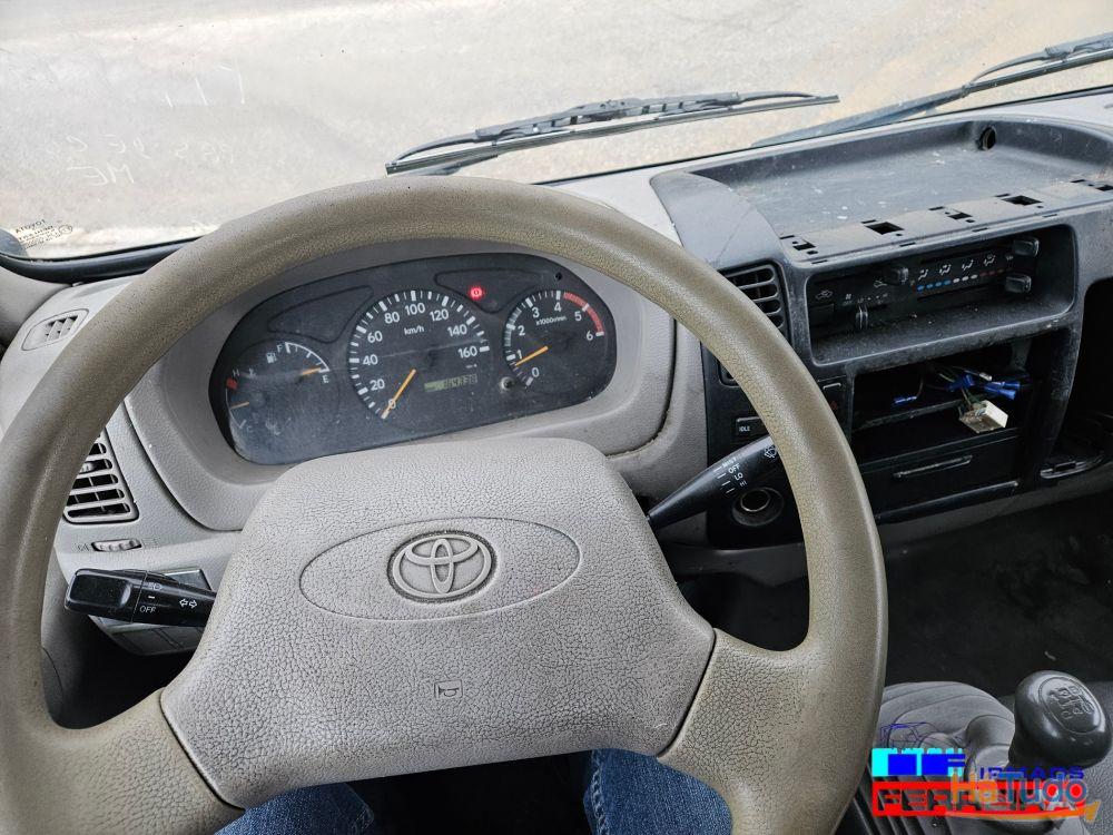 Toyota Dyna 3.0 D-4D M CS 35.25 Toyota Dyna 3.0 D-4D M CS 35.25