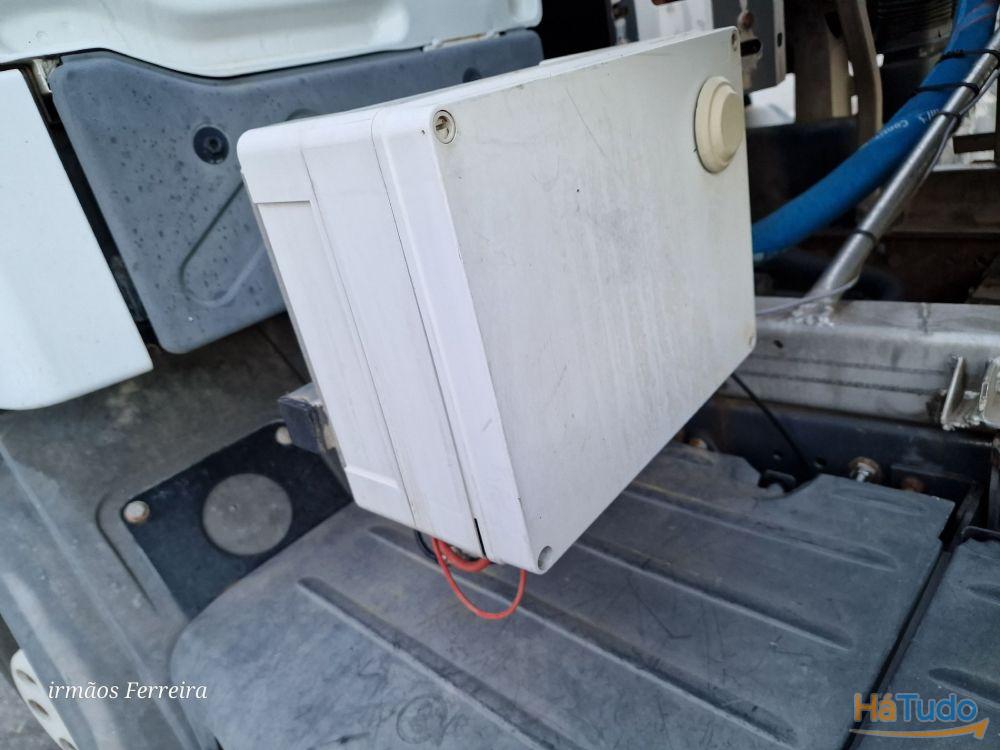 Renault Premium 420 dci 4x2 cisterna alimentar retarder Renault Premium 420 dci 4x2 cisterna alimentar retarder