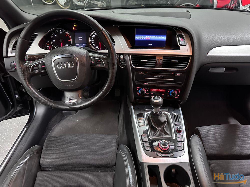 Audi A4 Avant 2.0 TDI S-line Audi A4 Avant 2.0 TDI S-line