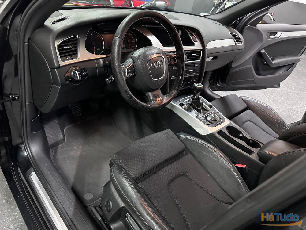 Audi A4 Avant 2.0 TDI S-line Audi A4 Avant 2.0 TDI S-line