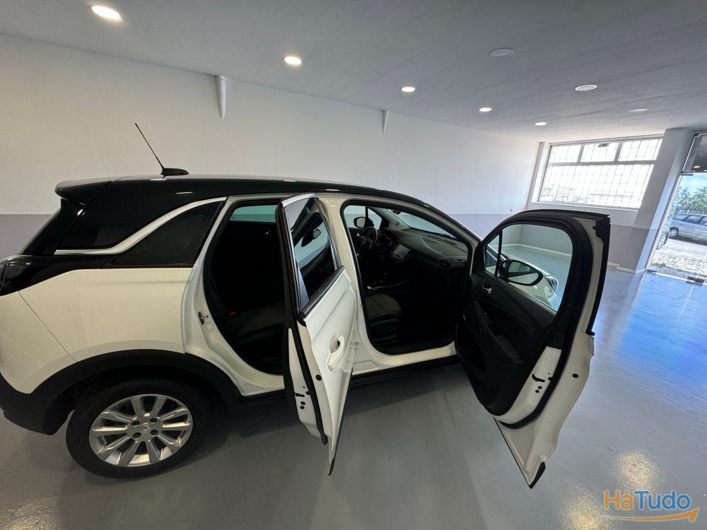 Opel Crossland 1.2 Elegance Opel Crossland 1.2 Elegance