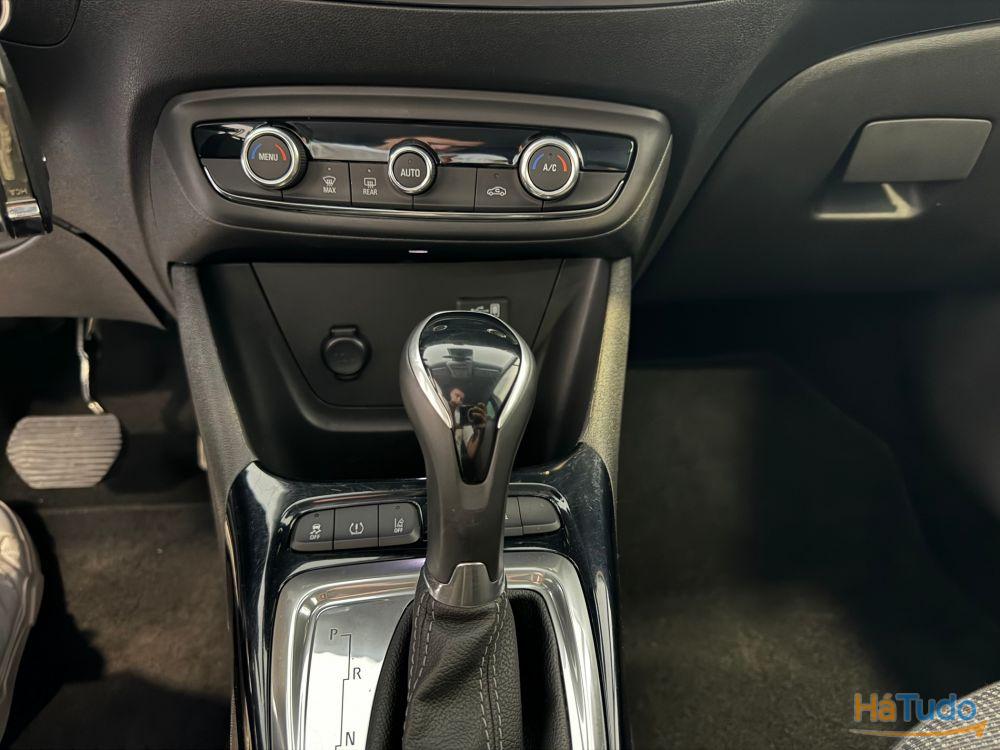 Opel Crossland 1.2 Elegance Opel Crossland 1.2 Elegance