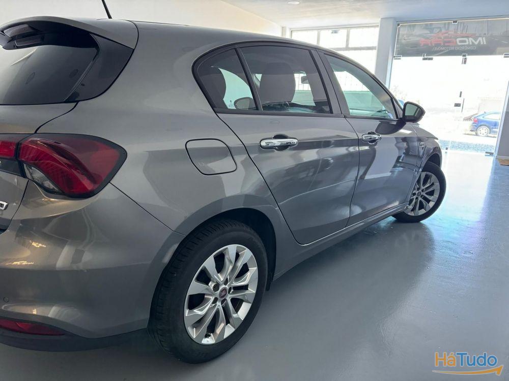 Fiat Tipo 1.3 M-Jet Easy Fiat Tipo 1.3 M-Jet Easy