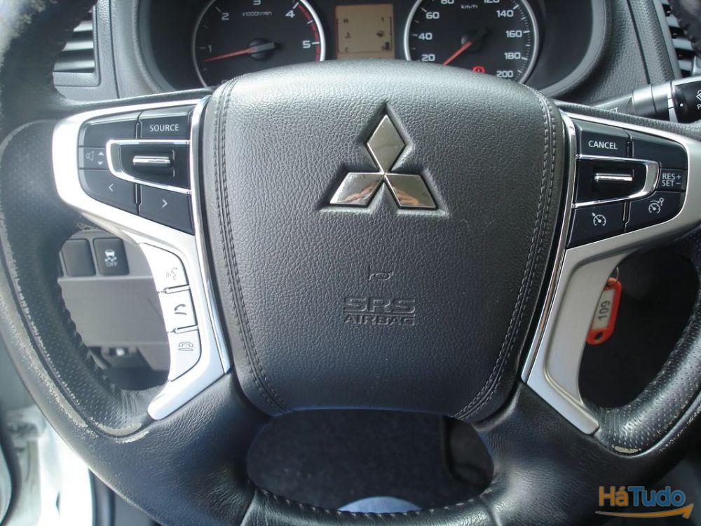 Mitsubishi L200 Mitsubishi L200