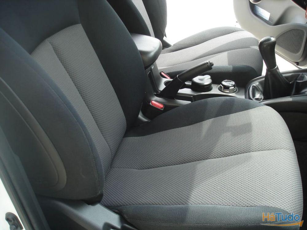 Mitsubishi L200 Mitsubishi L200