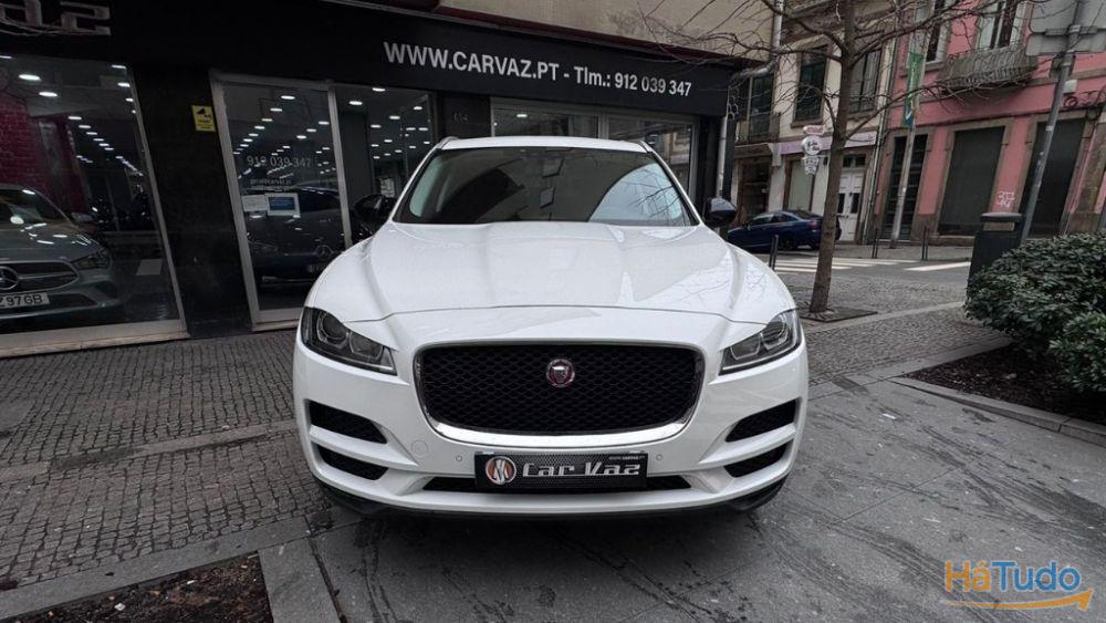 Jaguar F-Pace 2.0 i4D Pure Aut. Jaguar F-Pace 2.0 i4D Pure Aut.