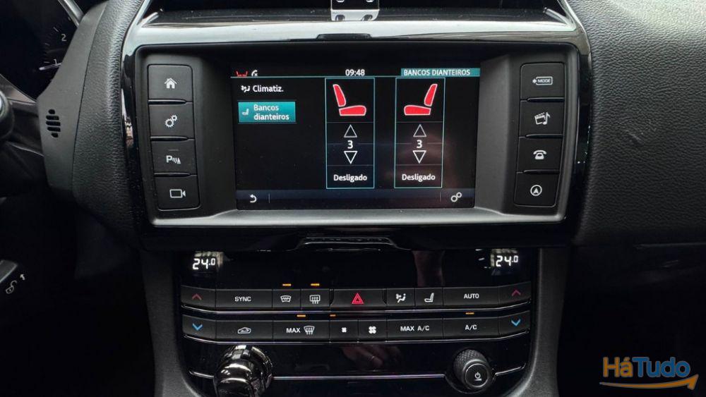 Jaguar F-Pace 2.0 i4D Pure Aut. Jaguar F-Pace 2.0 i4D Pure Aut.