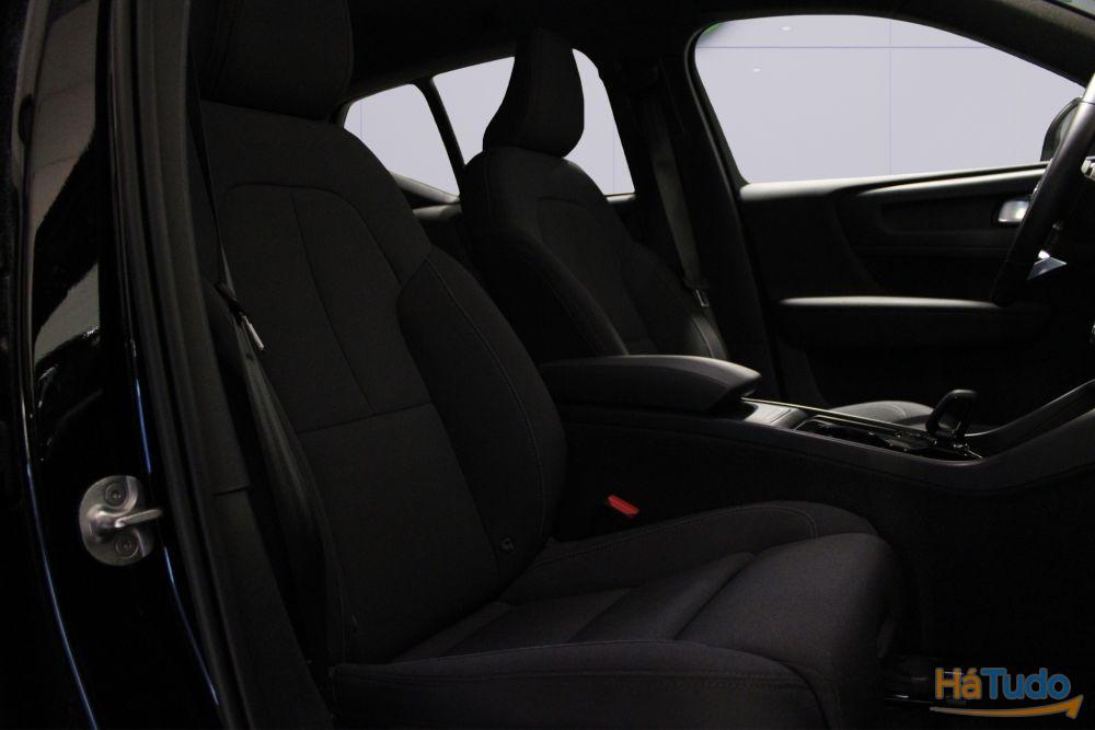 Volvo XC 40 Recharge 69 kWh Single Motor Core Volvo XC 40 Recharge 69 kWh Single Motor Core