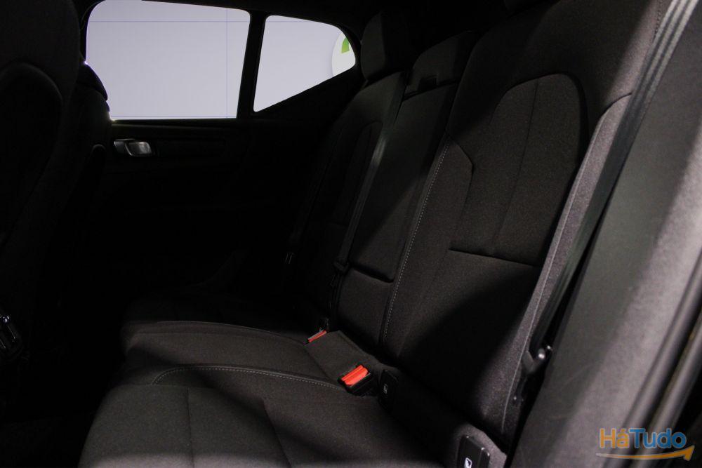 Volvo XC 40 Recharge 69 kWh Single Motor Core Volvo XC 40 Recharge 69 kWh Single Motor Core