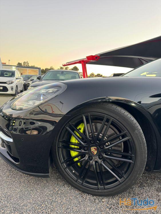 Porsche Panamera Sport Turismo ST 4 E-Hybrid 10 Years Edition Porsche Panamera Sport Turismo ST 4 E-Hybrid 10 Years Edition