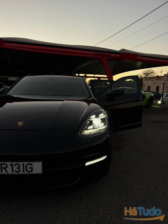 Porsche Panamera Sport Turismo ST 4 E-Hybrid 10 Years Edition Porsche Panamera Sport Turismo ST 4 E-Hybrid 10 Years Edition