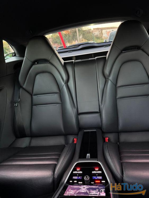 Porsche Panamera Sport Turismo ST 4 E-Hybrid 10 Years Edition Porsche Panamera Sport Turismo ST 4 E-Hybrid 10 Years Edition