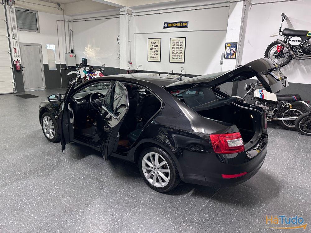 Skoda Octavia 2.0 TDI Sportline Skoda Octavia 2.0 TDI Sportline