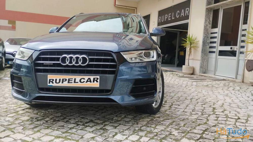 Audi Q3 2.0 TDI quattro S-line Audi Q3 2.0 TDI quattro S-line