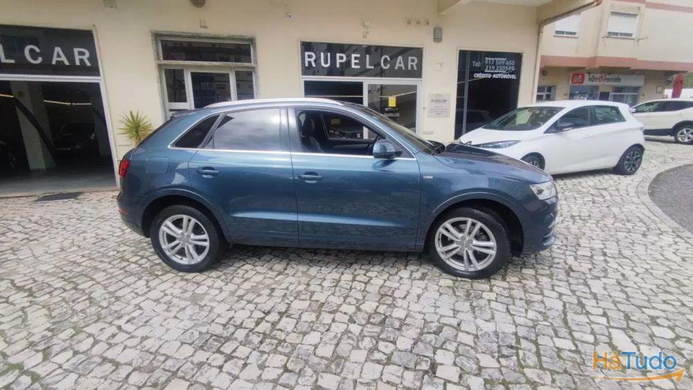 Audi Q3 2.0 TDI quattro S-line Audi Q3 2.0 TDI quattro S-line
