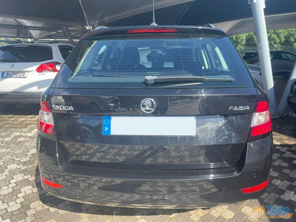 Skoda Fabia 1.0 Ambition Skoda Fabia 1.0 Ambition