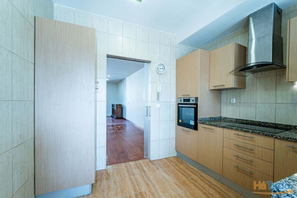 Espetacular Moradia T3 de Duas Frentes em Paranhos Espetacular Moradia T3 de Duas Frentes em Paranhos