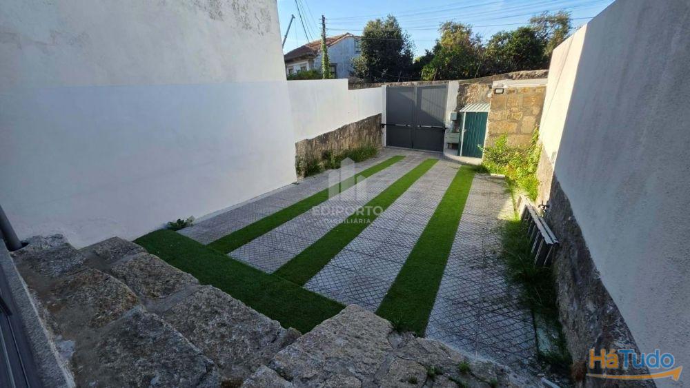 Arrendamento de Espetacular Moradia T3 de Duas Frentes em Paranhos Arrendamento de Espetacular Moradia T3 de Duas Frentes em Paranhos