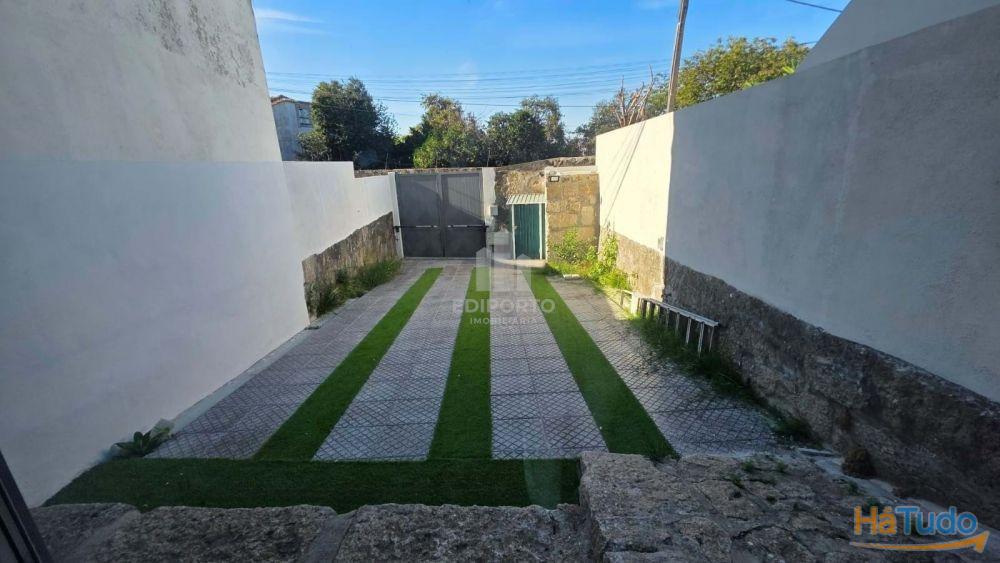 Arrendamento de Espetacular Moradia T3 de Duas Frentes em Paranhos Arrendamento de Espetacular Moradia T3 de Duas Frentes em Paranhos