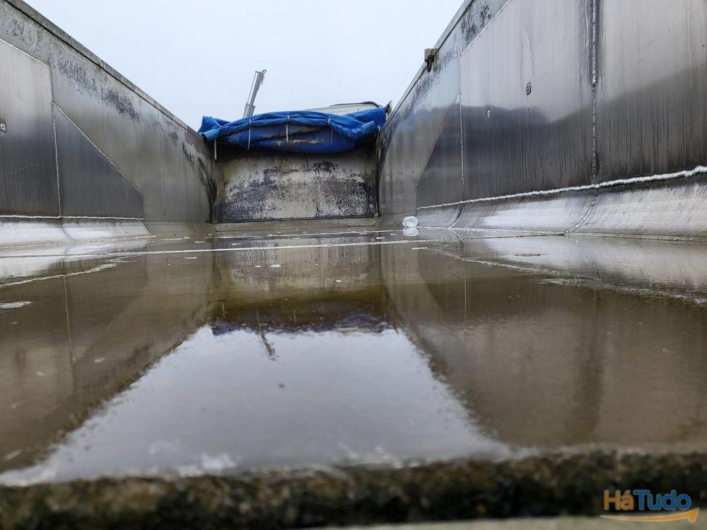 Benalu Semi Reboque Basculante 3 eixos alumínio Benalu Semi Reboque Basculante 3 eixos alumínio