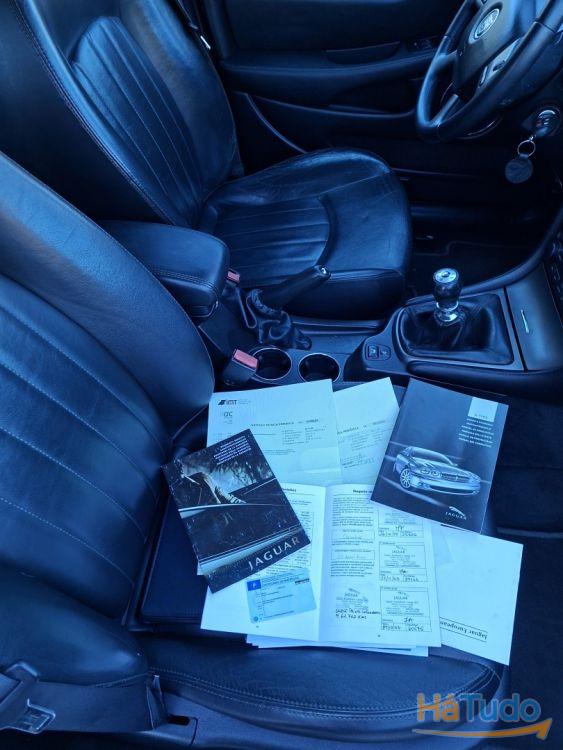 Jaguar X-Type 2.0 Executive Jaguar X-Type 2.0 Executive