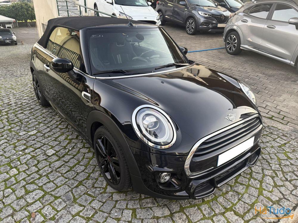 MINI Cabrio Cooper Premium JCW Auto MINI Cabrio Cooper Premium JCW Auto