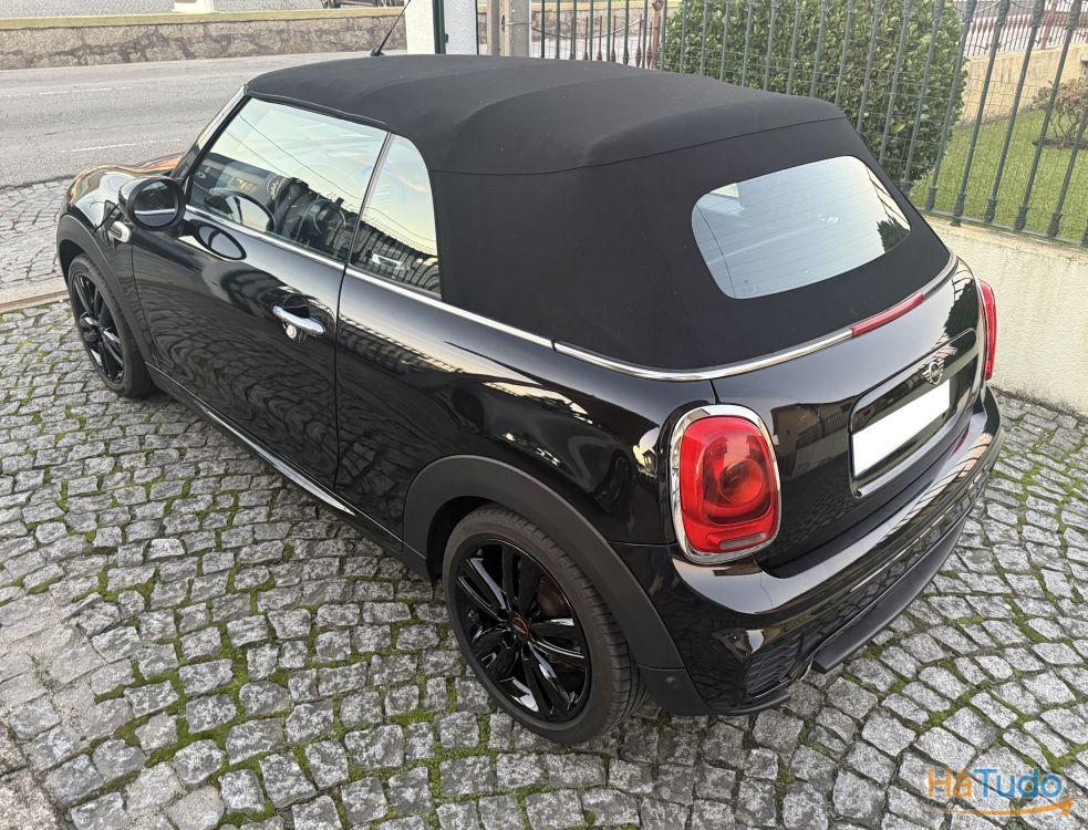 MINI Cabrio Cooper Premium JCW Auto MINI Cabrio Cooper Premium JCW Auto