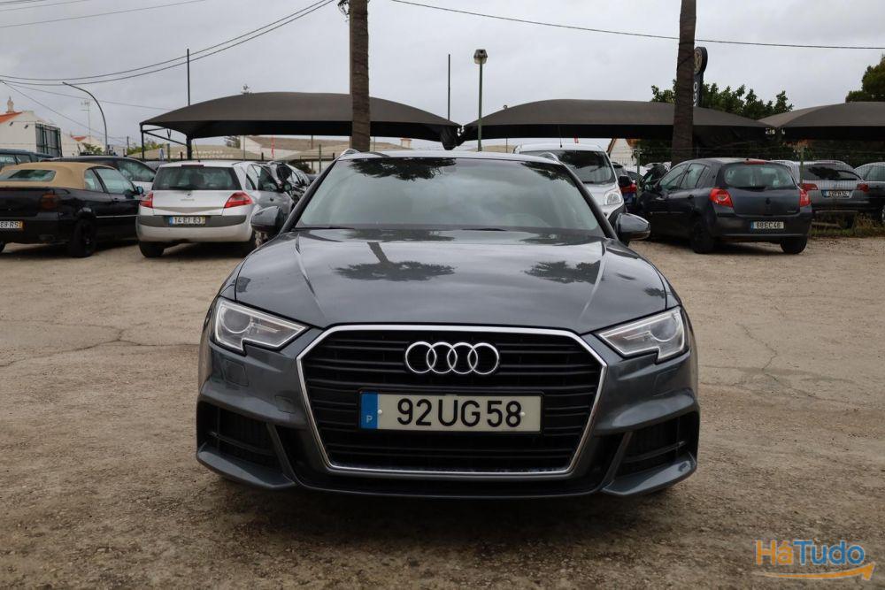 Audi A3 Sportback 1.6 TDI S-line S tronic Audi A3 Sportback 1.6 TDI S-line S tronic
