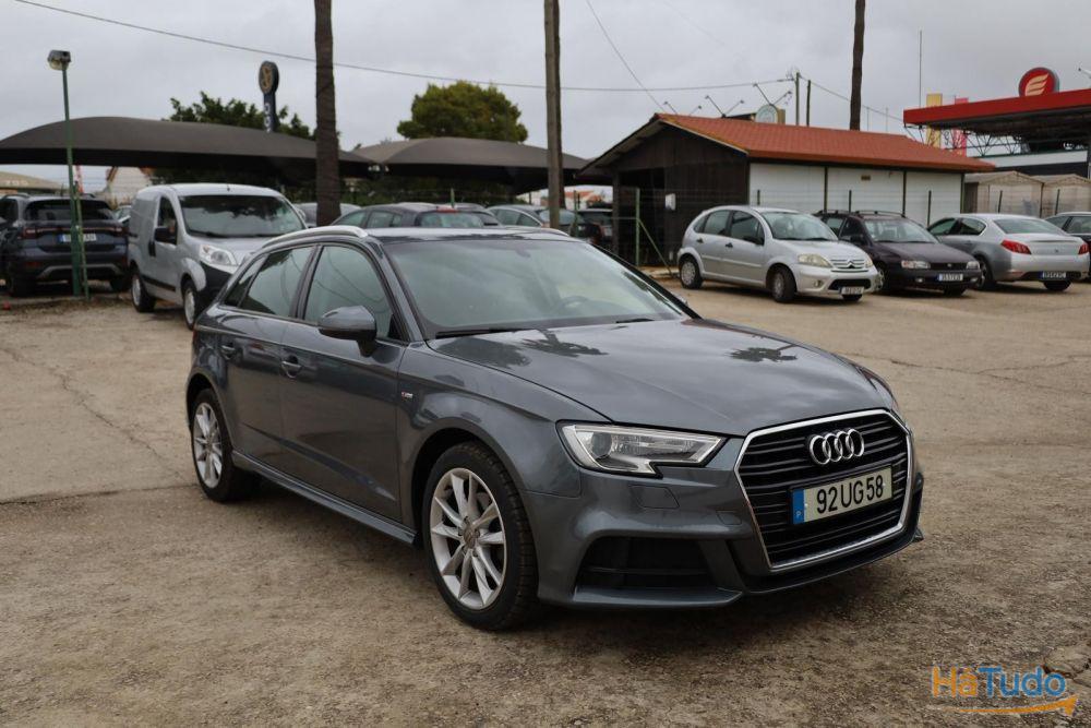 Audi A3 Sportback 1.6 TDI S-line S tronic Audi A3 Sportback 1.6 TDI S-line S tronic