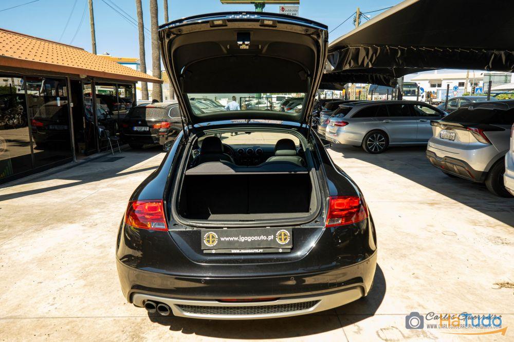 Audi TT Coupé 2.0 TDi quattro S-line S tronic Audi TT Coupé 2.0 TDi quattro S-line S tronic