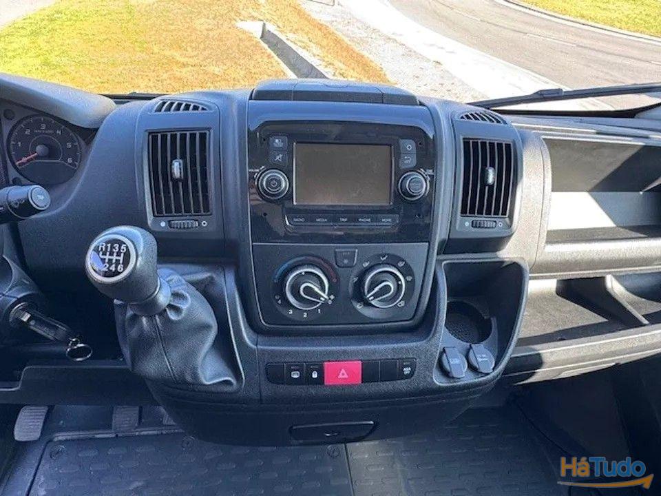 Peugeot Boxer 2.2 BlueHDi 335 L3 CD Peugeot Boxer 2.2 BlueHDi 335 L3 CD