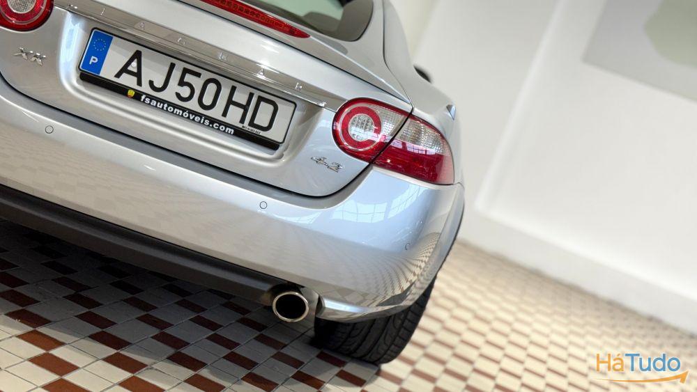 Jaguar XK 4.2 V8 Jaguar XK 4.2 V8