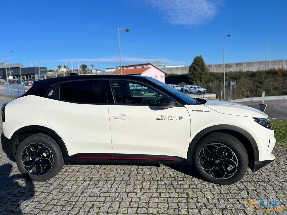 Alfa Romeo Junior Elletrica 50 kWh Alfa Romeo Junior Elletrica 50 kWh