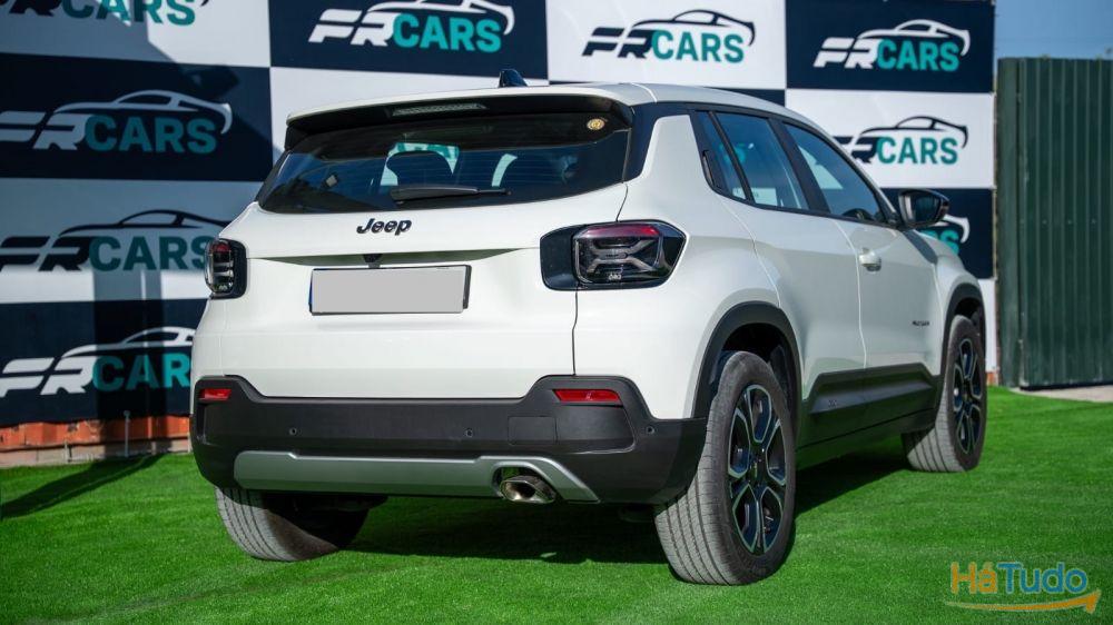 Jeep Avenger 1.2 GSE T3 Altitude Jeep Avenger 1.2 GSE T3 Altitude